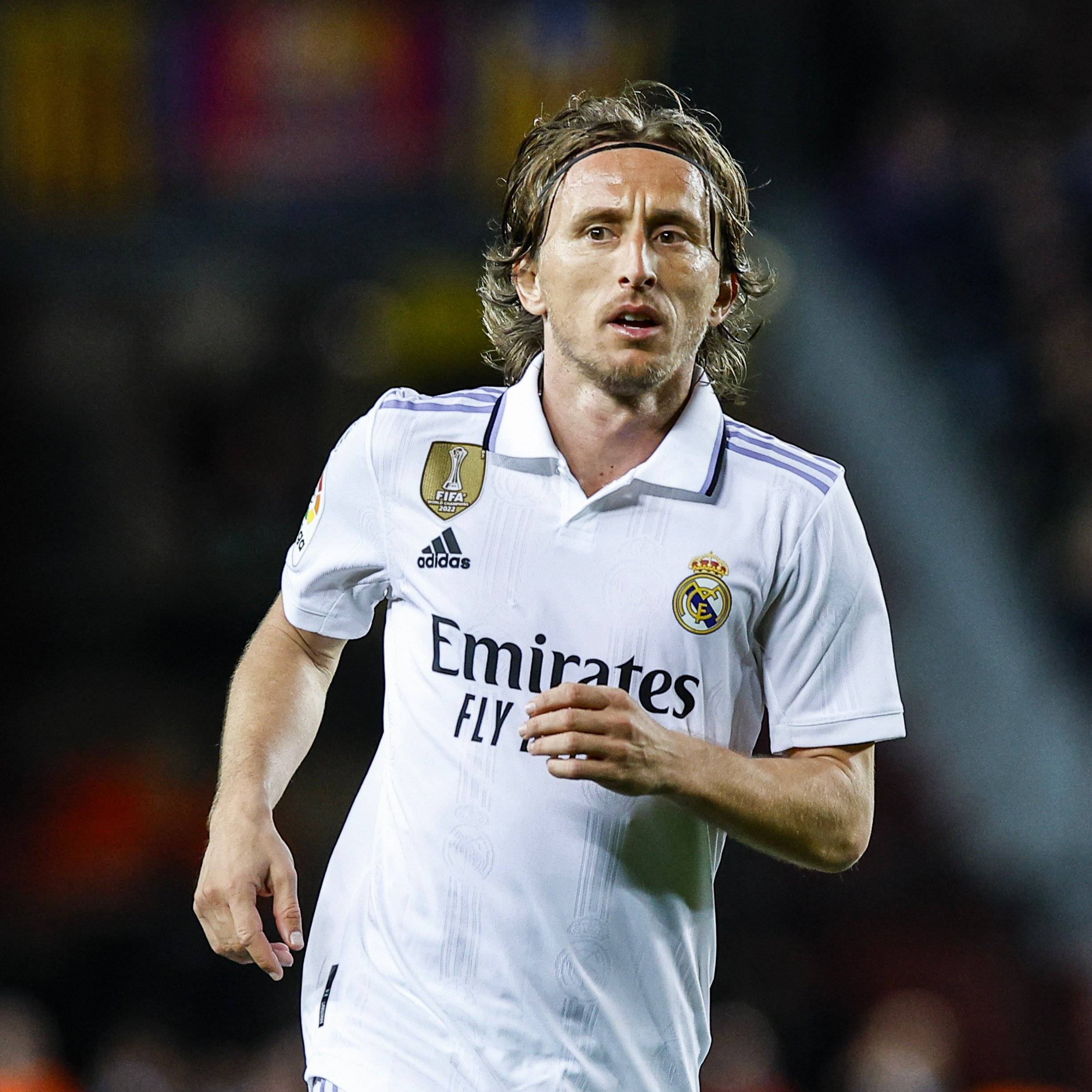 王洪泽这样的年轻人要多留在场上 不能过快犯规限制手脚