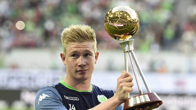 那个受伤倒地的瞬间让人揪心